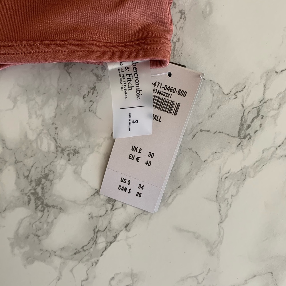 NWT! A&F Pink Bikini Halter Design - Picture 2 of 3